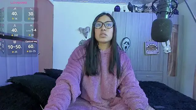 Kayla_foxxy on StripChat