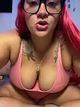 keirabbw on StripChat