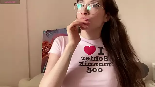 Offline Kelly_Berry__ on StripChat