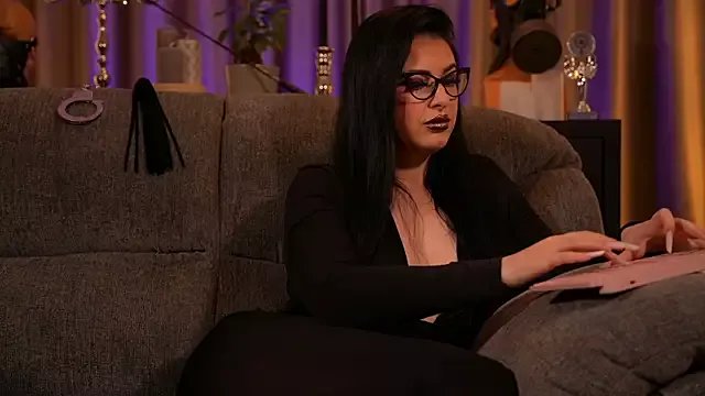 kelly_kent on StripChat