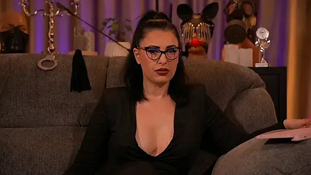 kelly_kent on StripChat