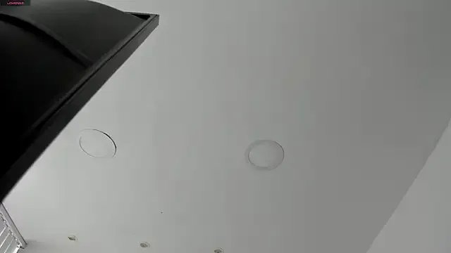 KellyJomg on StripChat