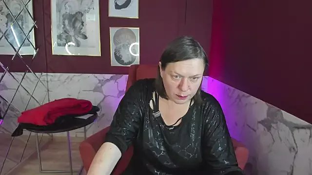 KellyPerfection on StripChat