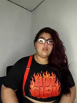 kendra_lil_evill on StripChat