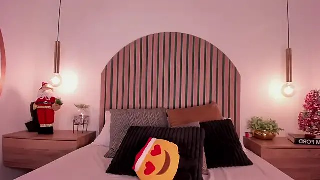 KenyaCopper on StripChat