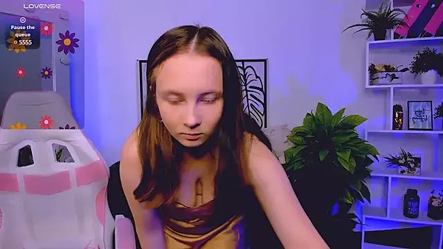 Ketrin_n_ on StripChat