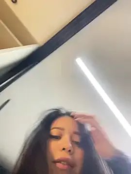 kiarafonseca_ on StripChat