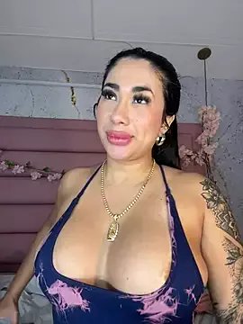 kiim_taaylor on StripChat