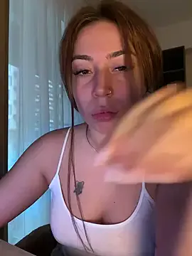 Offline KimArts on StripChat