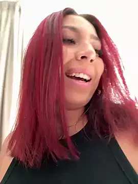 Offline KimArts on StripChat