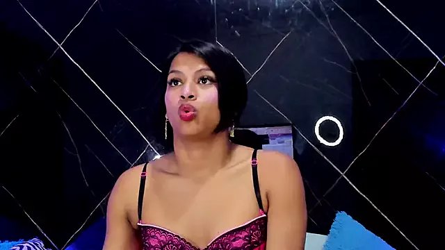 KimberlyCutee on StripChat