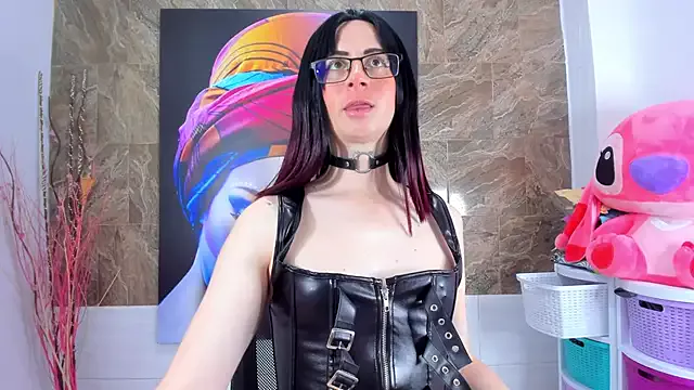 Offline KimberlyJohnsoon on StripChat