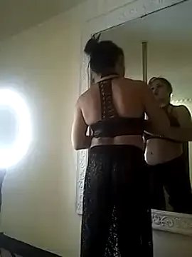 kimCosseyy on StripChat