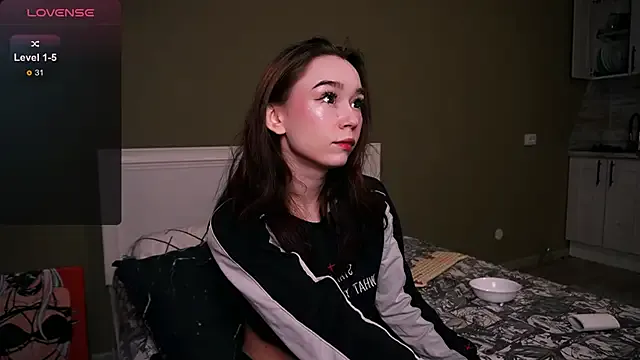 Kimiko__ on StripChat 