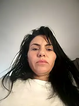 Offline KimKelly13 on StripChat