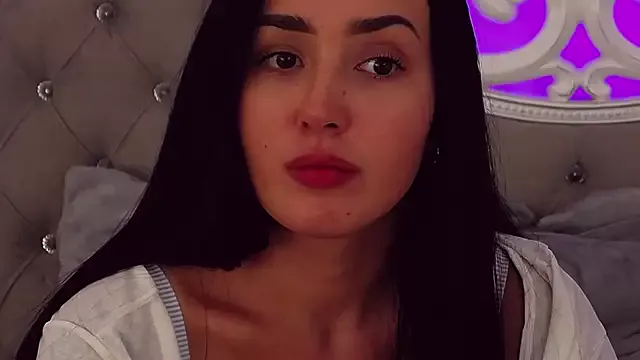 KimKhallifa on StripChat 