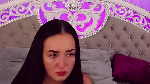 KimKhallifa on StripChat 