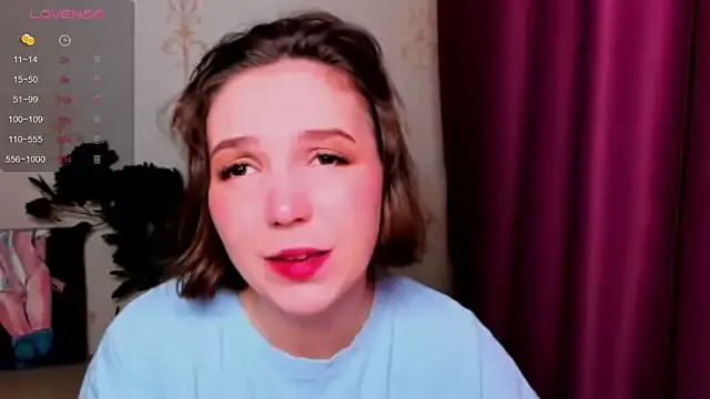 Offline KindHazelHere_ on StripChat