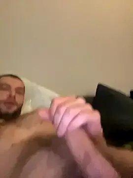 Kinkycouple142 on StripChat