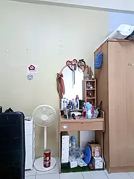 KinkyKit_May on StripChat