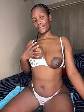 Kinkyy_ on StripChat