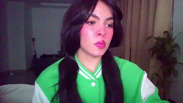 Kiri_Cutee on StripChat