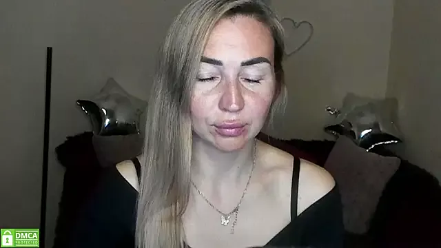 Offline Kiss_julli88I on StripChat