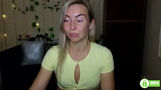 Offline Kiss_julli88I on StripChat