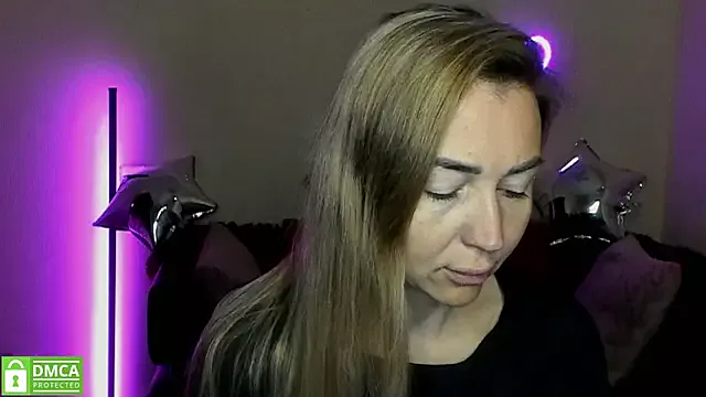 Offline Kiss_julli88I on StripChat