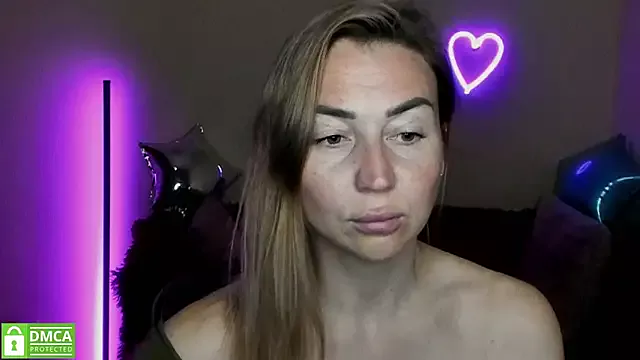 Offline Kiss_julli88I on StripChat