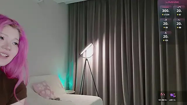 KitayamaChu on StripChat