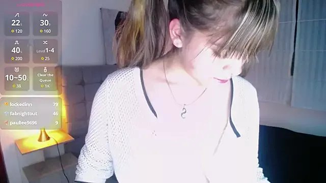 Kitten_Cam on StripChat
