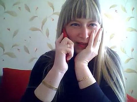 Kittenforyou on StripChat