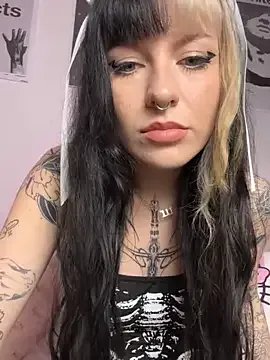 kittlunixx on StripChat