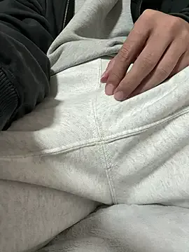 Offline kka32ad on StripChat