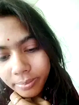 Offline Kolkata882488 on StripChat