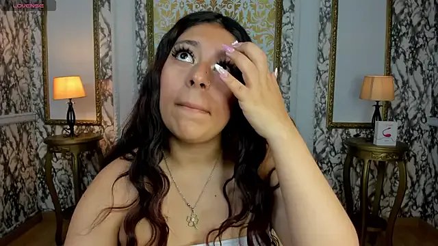 KonnyDesire on StripChat