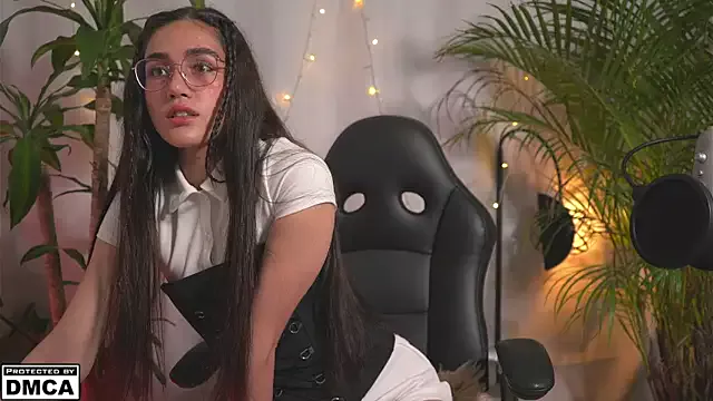 Freechat Kore_Persephone on StripChat