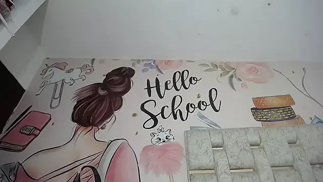 KOURTNEY-- on StripChat