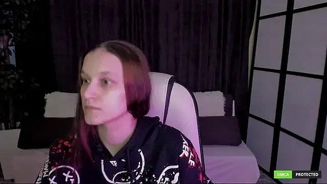 KrisDoeil on StripChat