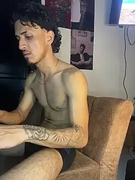 Offline Kriss_Edwards on StripChat