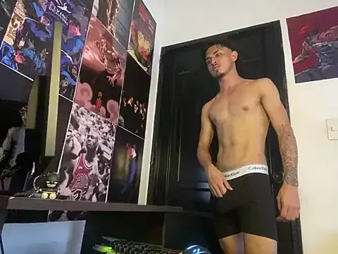 Offline Kriss_Edwards on StripChat