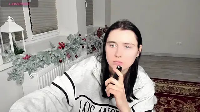 KrissLimada on StripChat