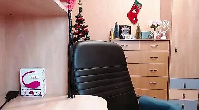 KristiTopxx on StripChat