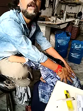 Offline KumarSilencesex21 on StripChat