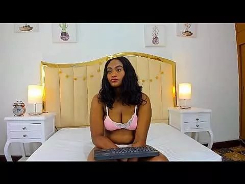 kyara_pride on StripChat