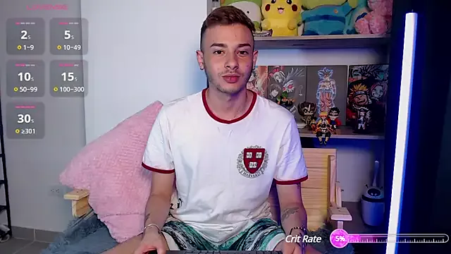 Offline kyle_clint07 on StripChat