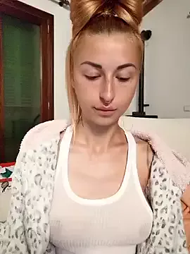 Offline kylie_blck on StripChat