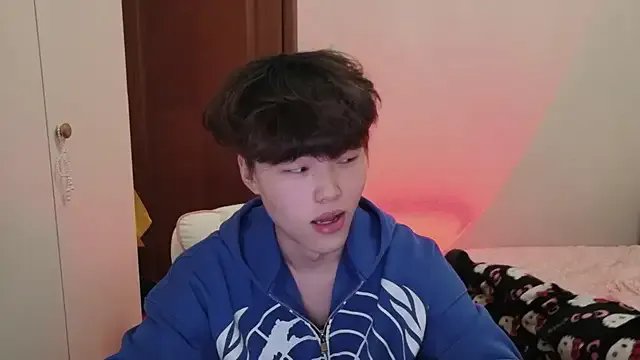 L1kuto — Freechat on StripChat