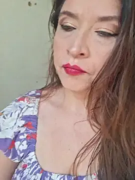 Offline Lady_Sofhia on StripChat